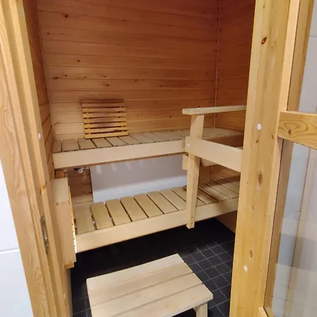 Casa Naranja, Stylish 43m2 1 Bedroom With Sauna Apartment